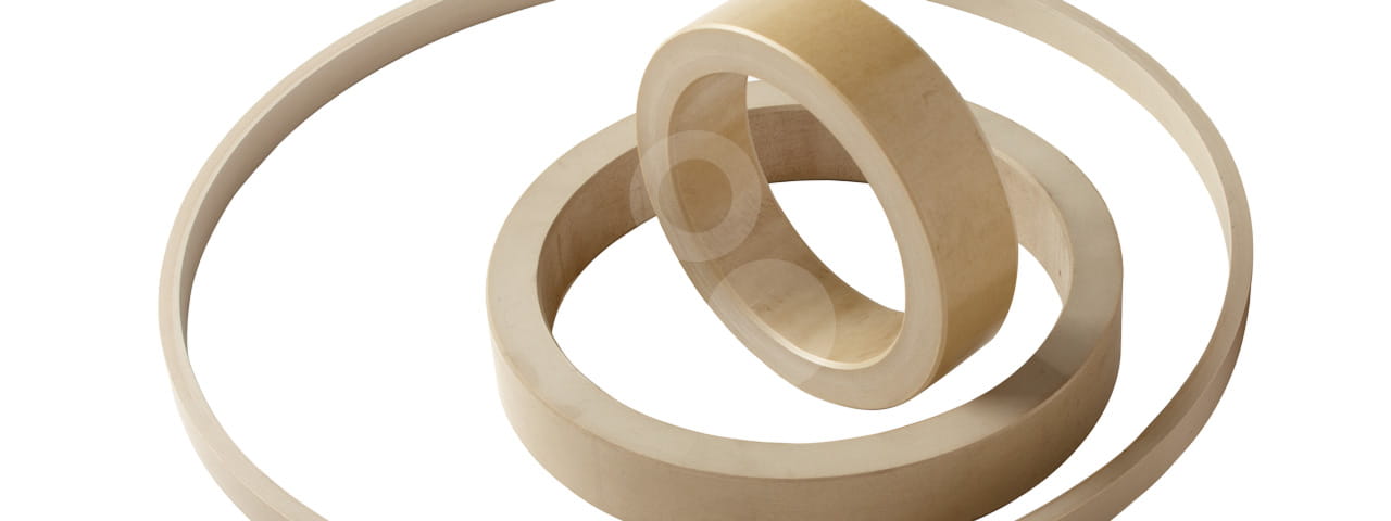 Backup rings