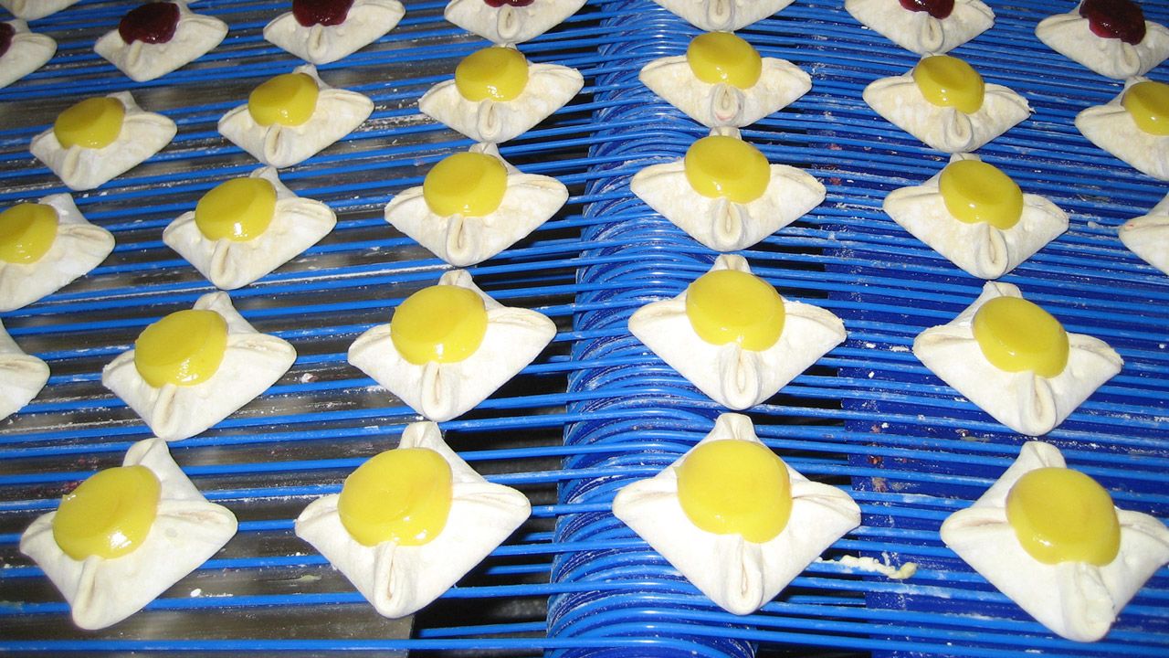 Food grade plastics in bakery machine