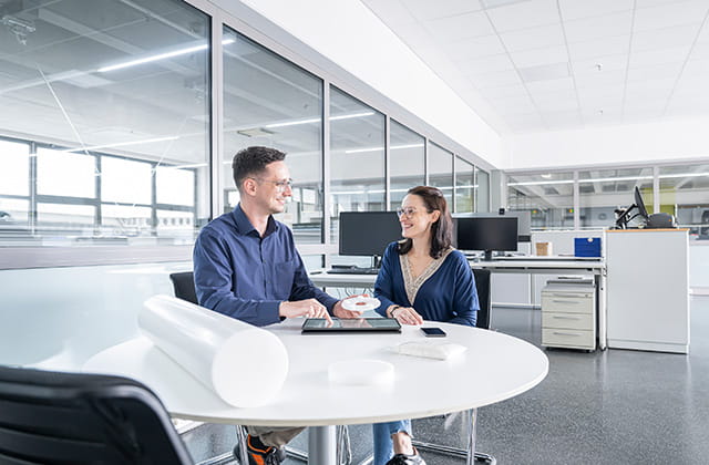 CNC Online Service for Customers